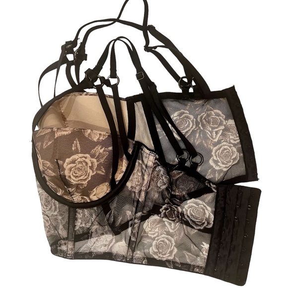 2019 Victoria’s Secret Luxe Floral Strappy Mesh Bustier Size 32D - Picture 8 of 10